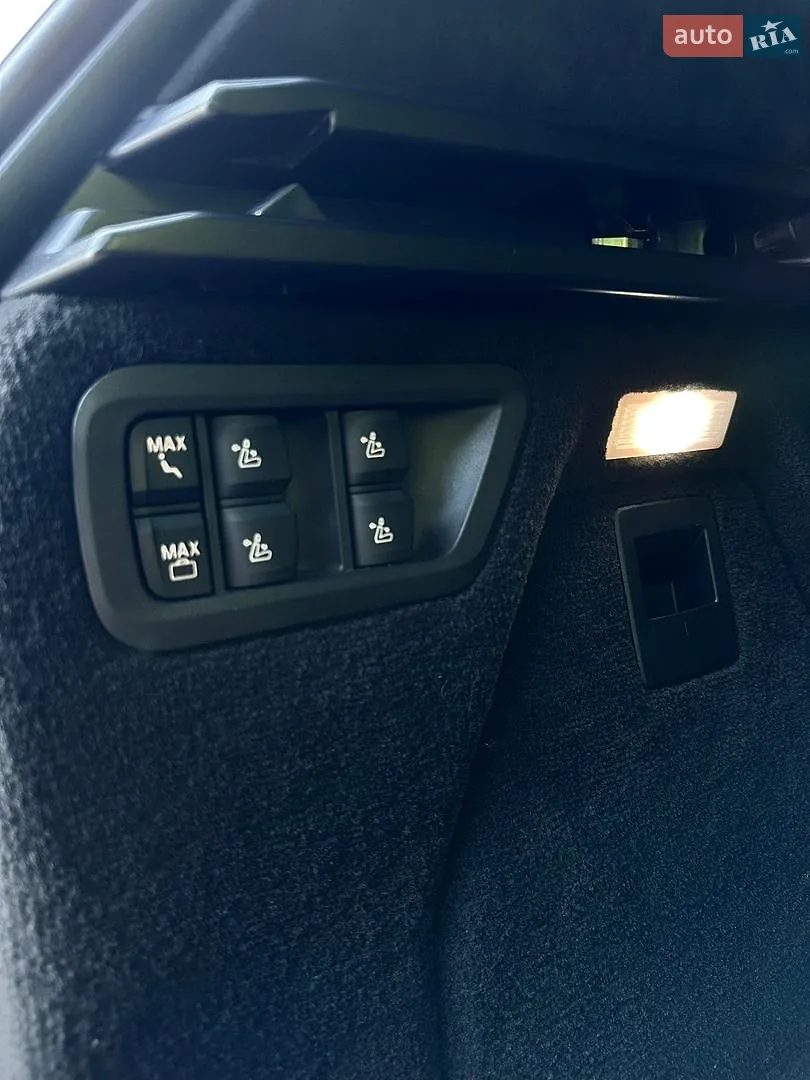 2022 BMW X7 - мініатюра 18
