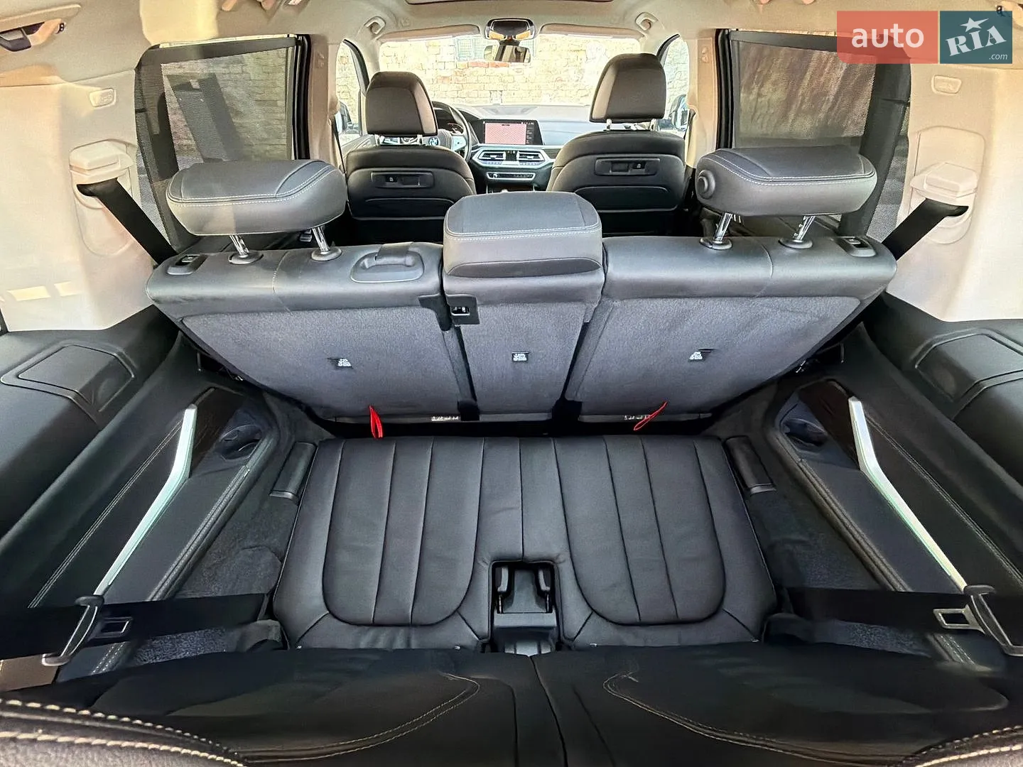 2020 BMW X7 - мініатюра 18