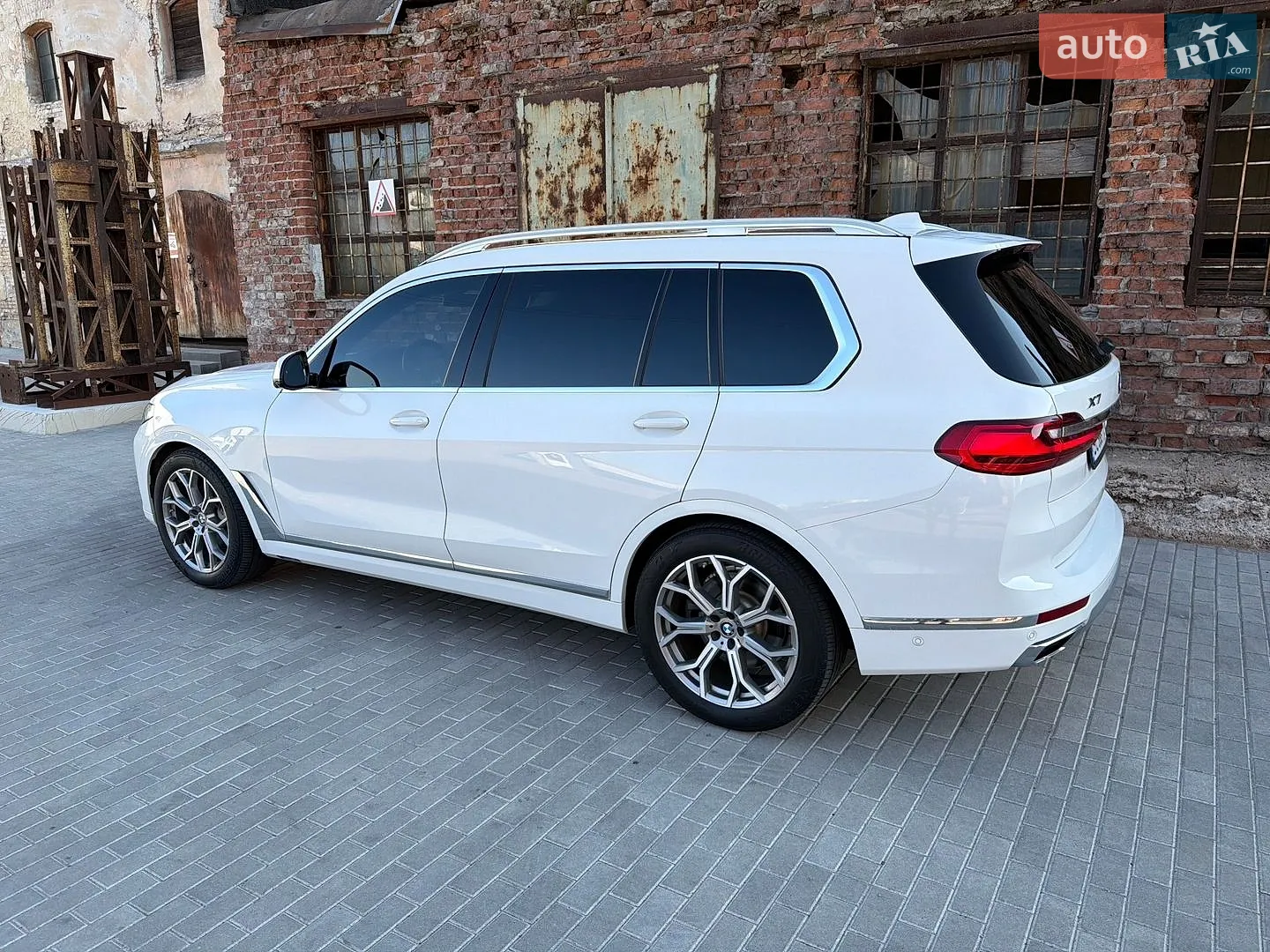 2020 BMW X7 - мініатюра 7