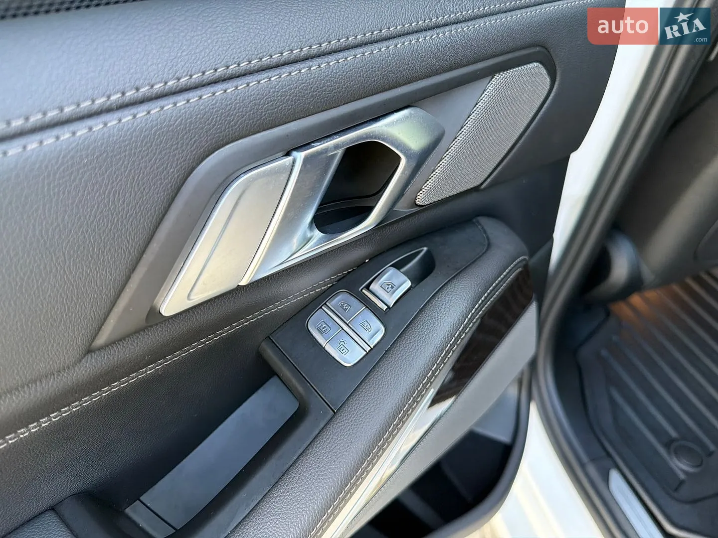 2020 BMW X7 - мініатюра 29
