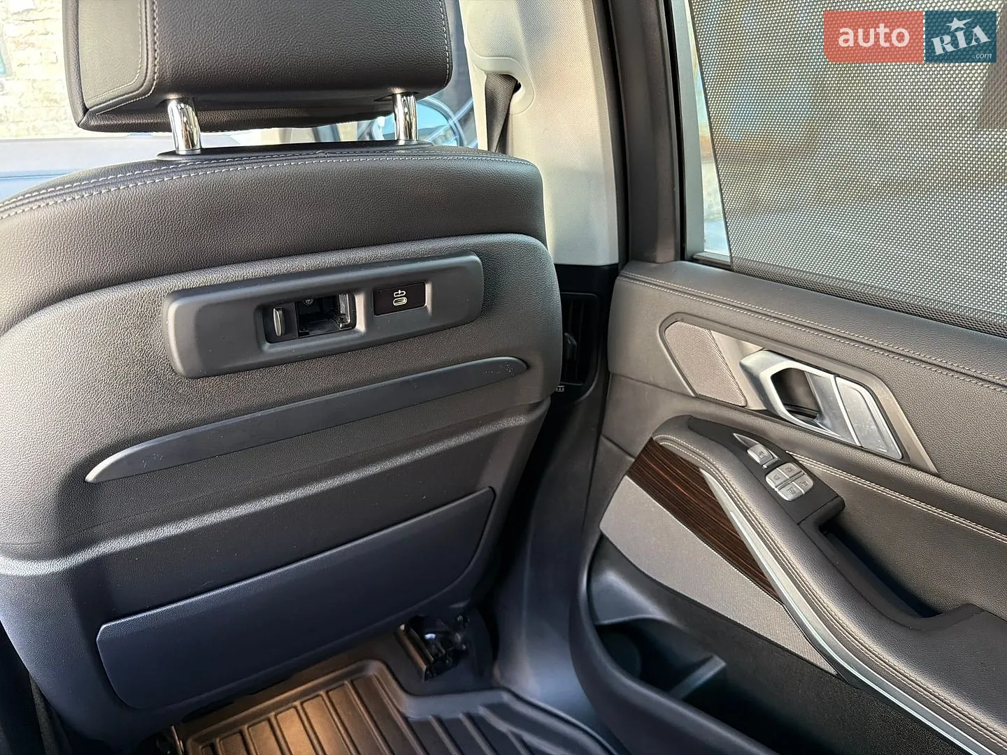 2020 BMW X7 - мініатюра 32
