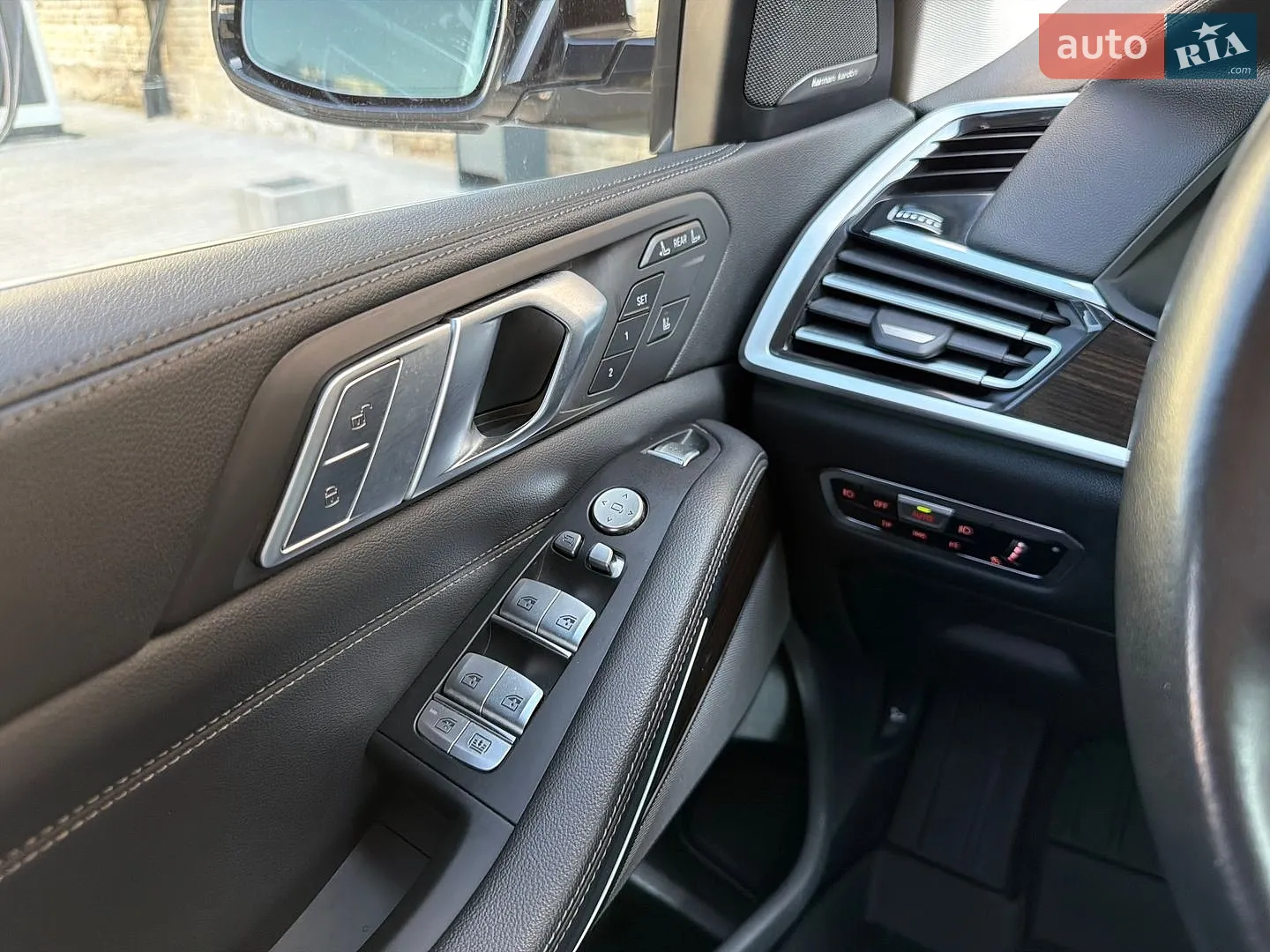 2020 BMW X7 - мініатюра 35