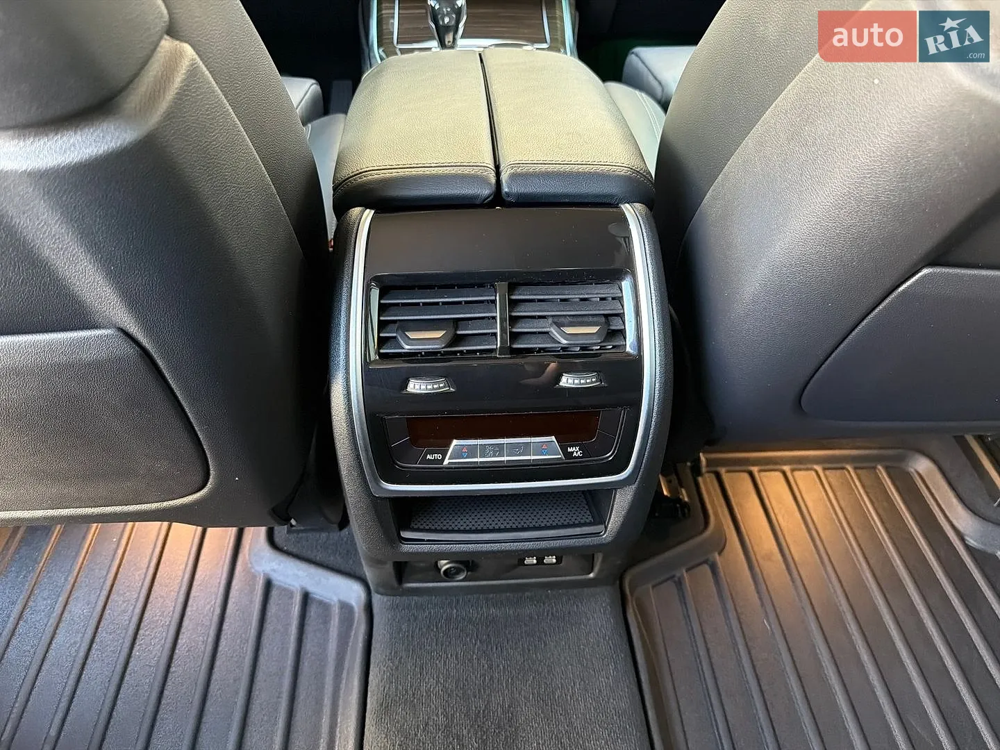 2020 BMW X7 - мініатюра 40