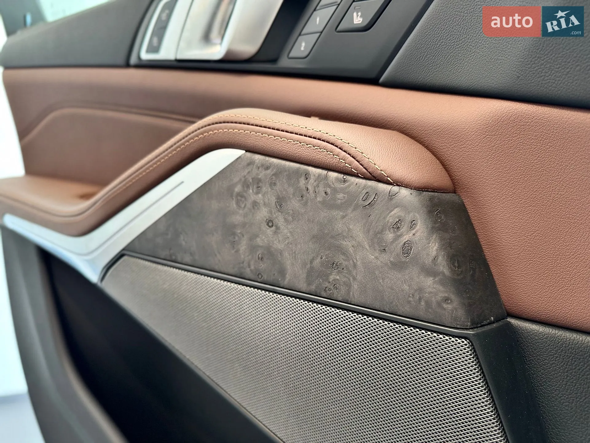 2025 BMW X7 - мініатюра 15