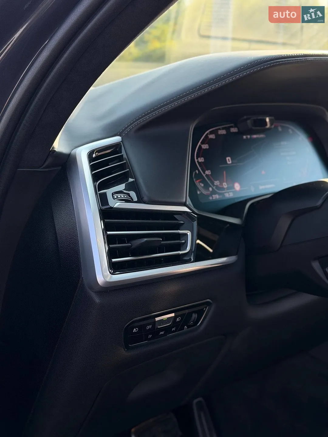 2021 BMW X7 - мініатюра 19