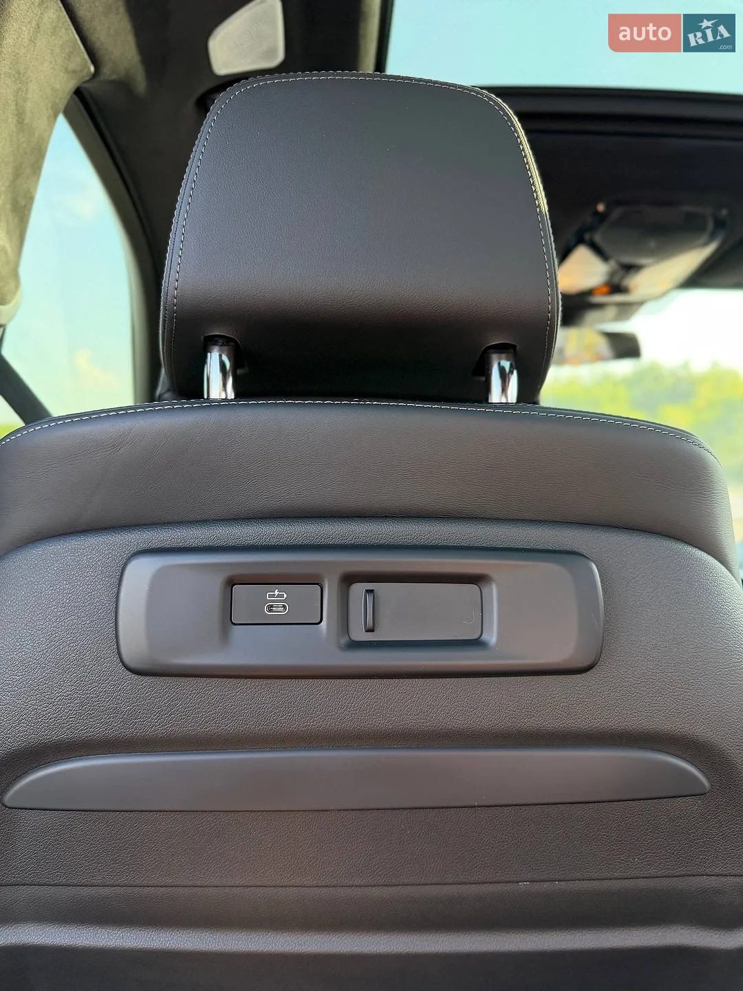 2021 BMW X7 - мініатюра 32