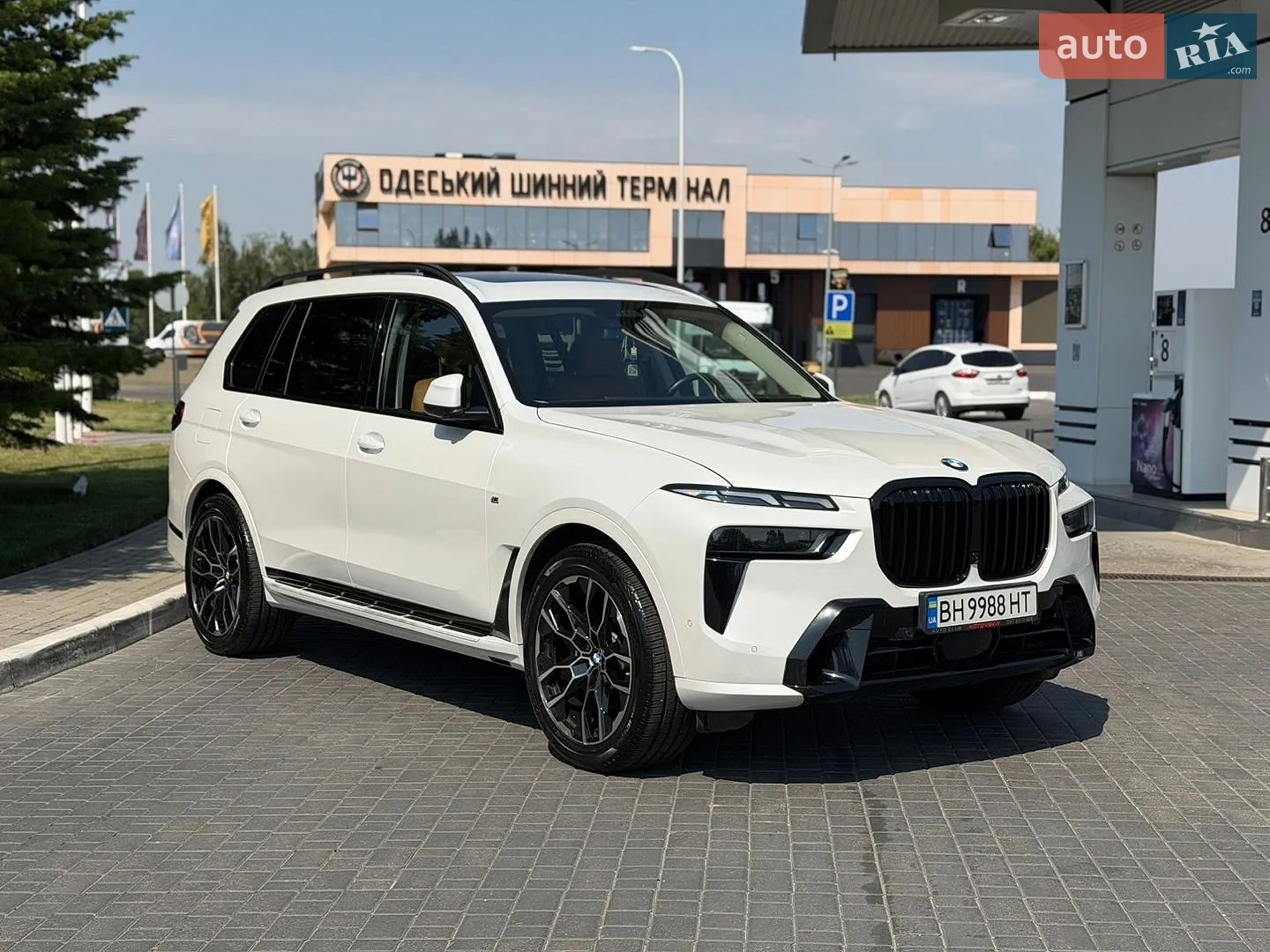 2023 BMW X7 - мініатюра 2