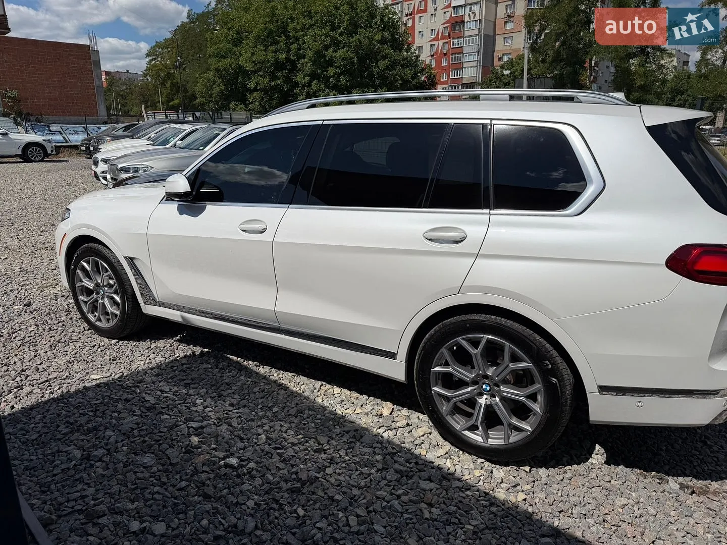 2021 BMW X7 - мініатюра 16