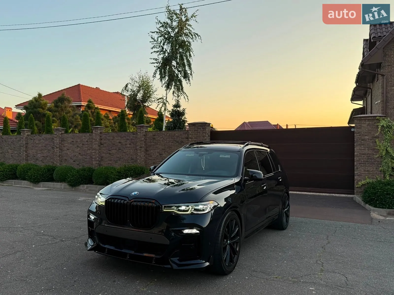 2020 BMW X7 - мініатюра 3