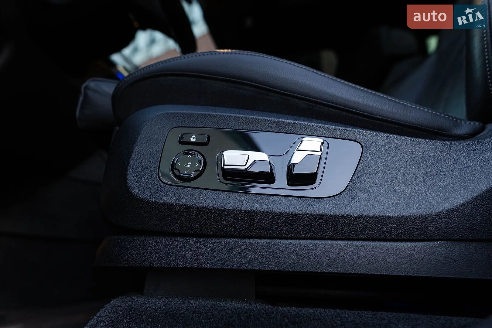 2019 BMW X7 - мініатюра 53