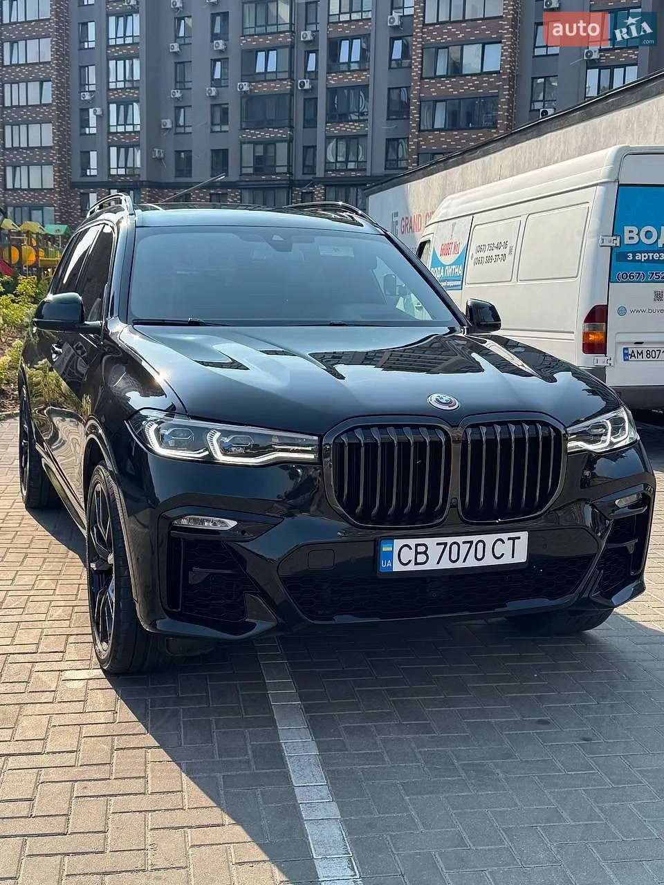 2022 BMW X7 - фото 1