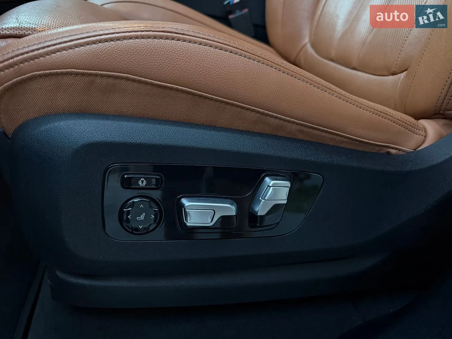 2020 BMW X7 - мініатюра 81