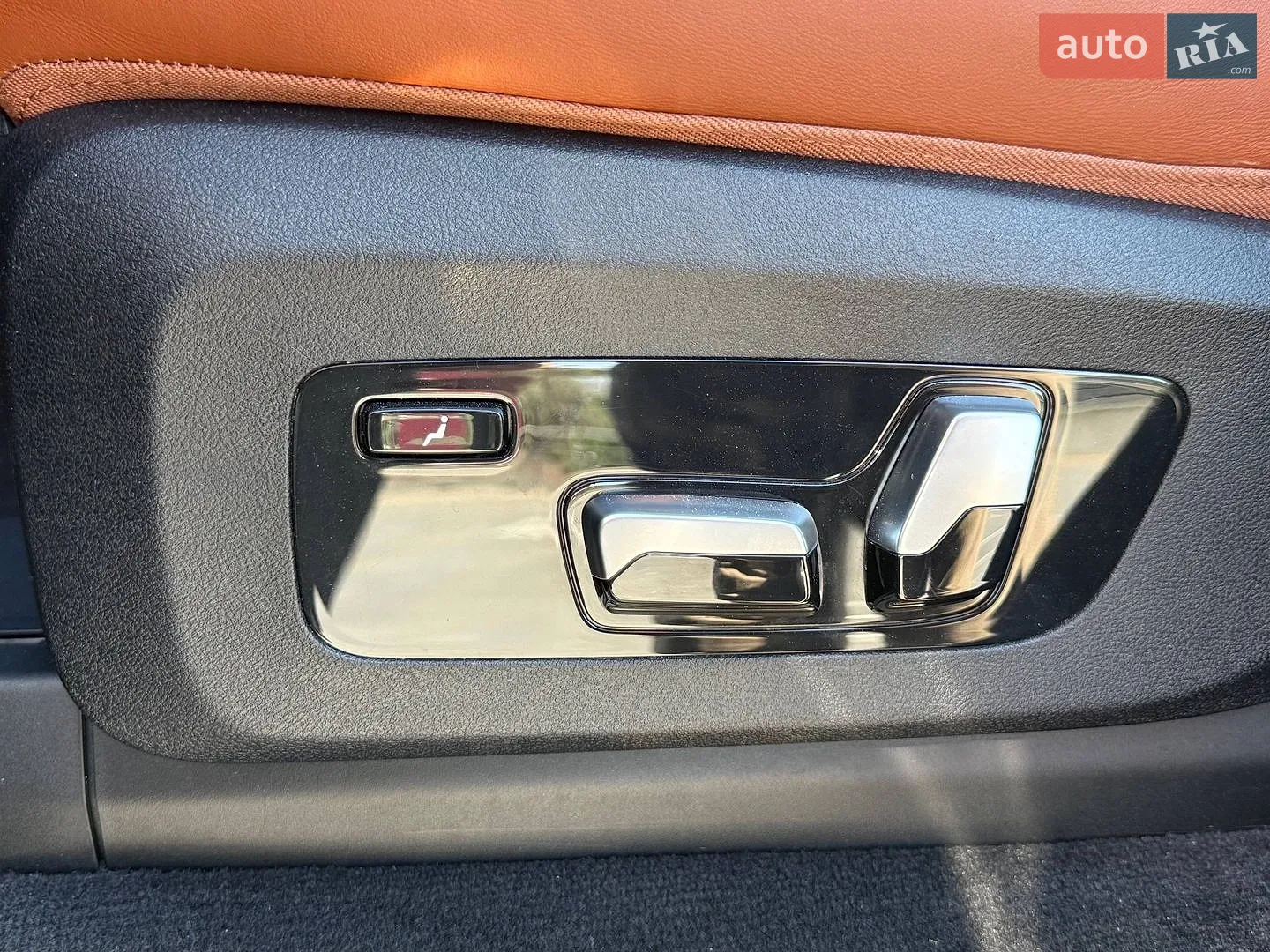 2020 BMW X7 - мініатюра 69