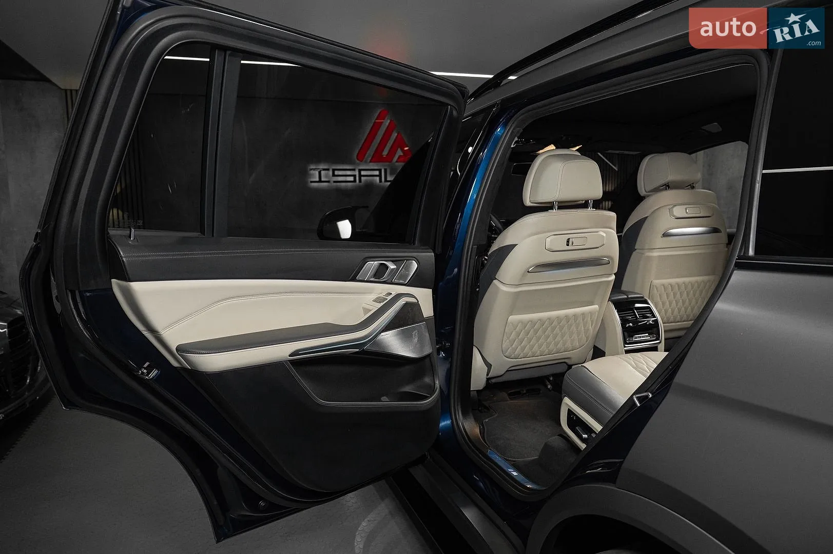 2023 BMW X7 - мініатюра 28