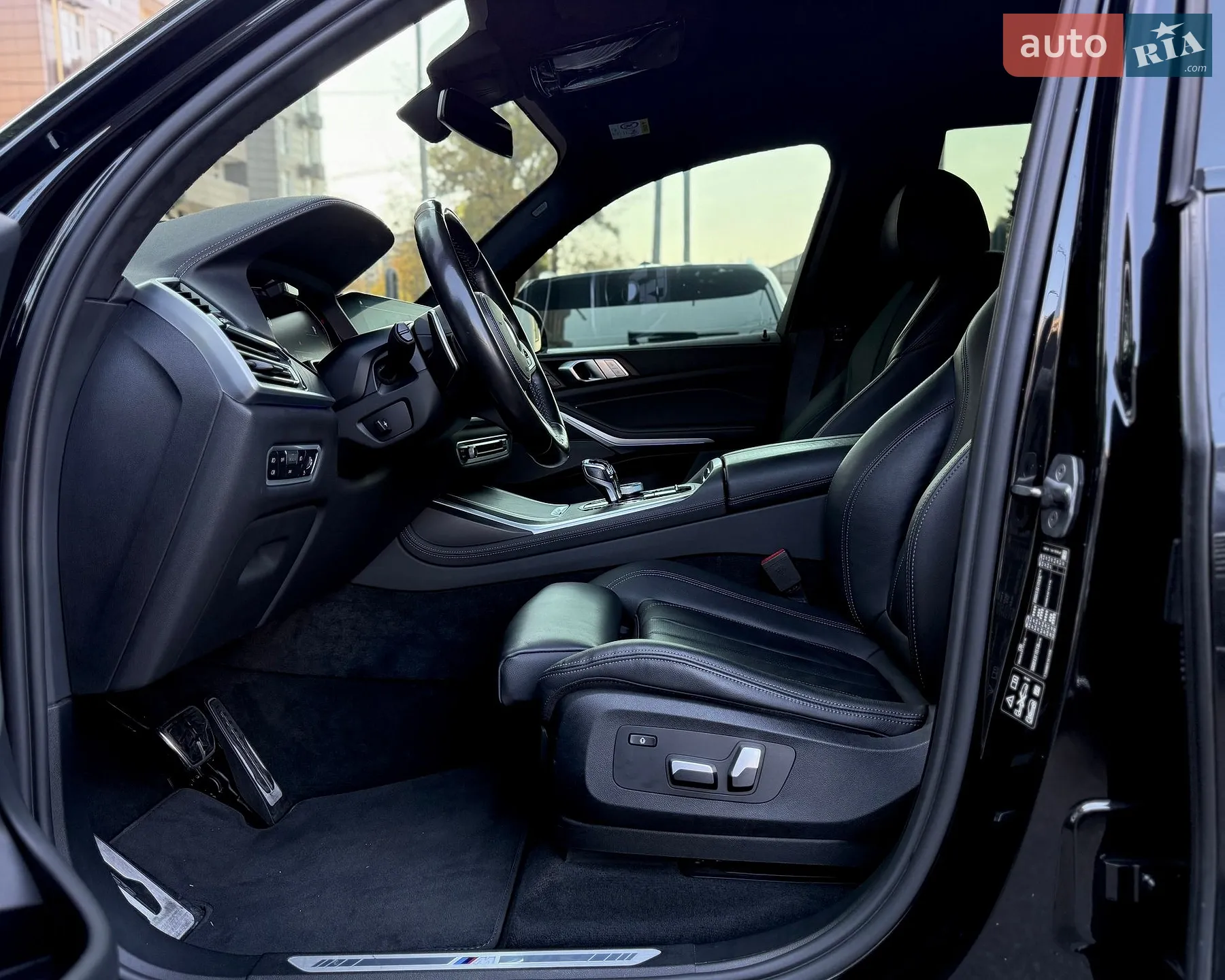 2022 BMW X7 - мініатюра 9