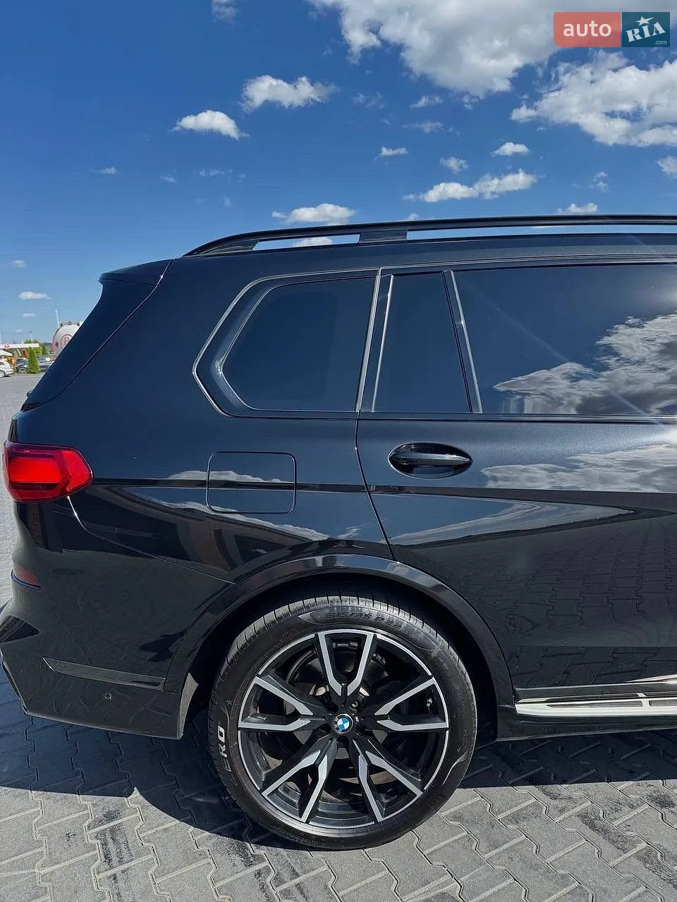 2020 BMW X7 - мініатюра 18