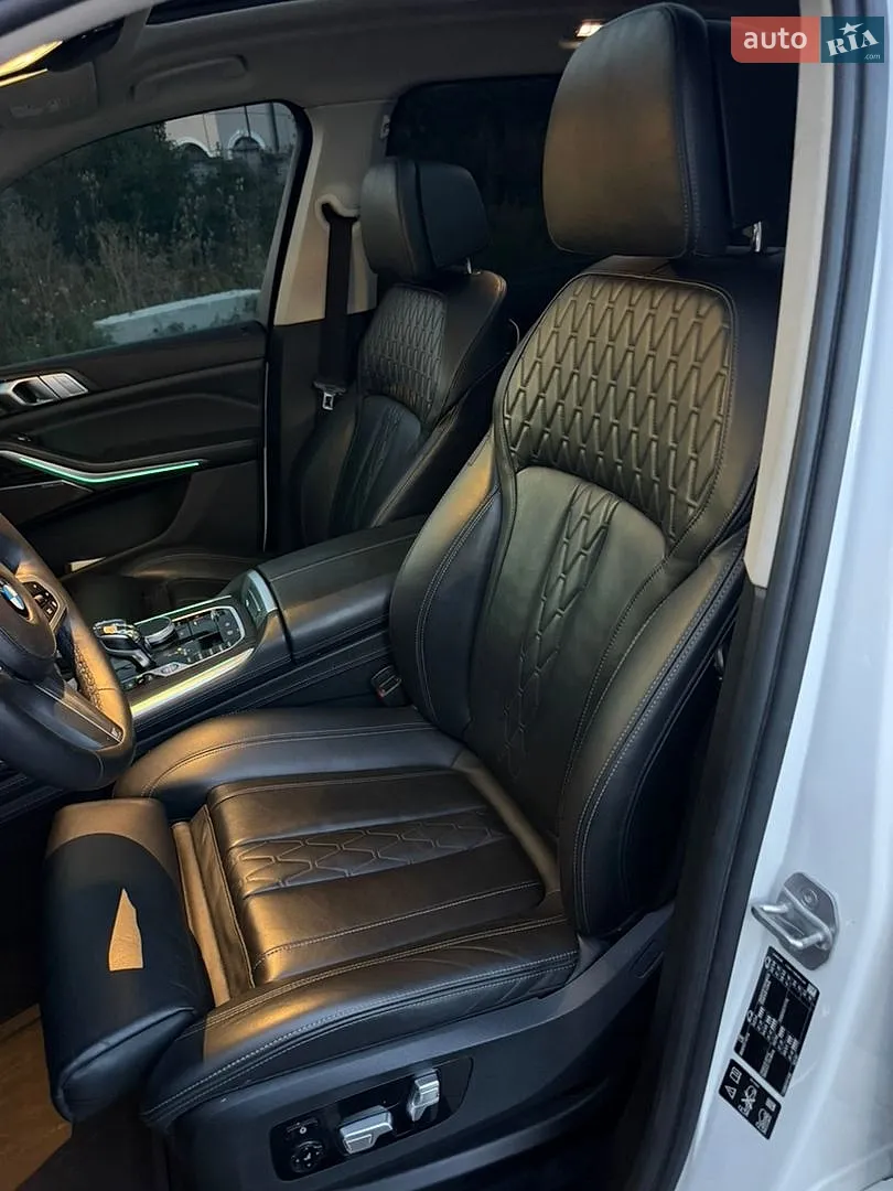 2020 BMW X7 - мініатюра 24