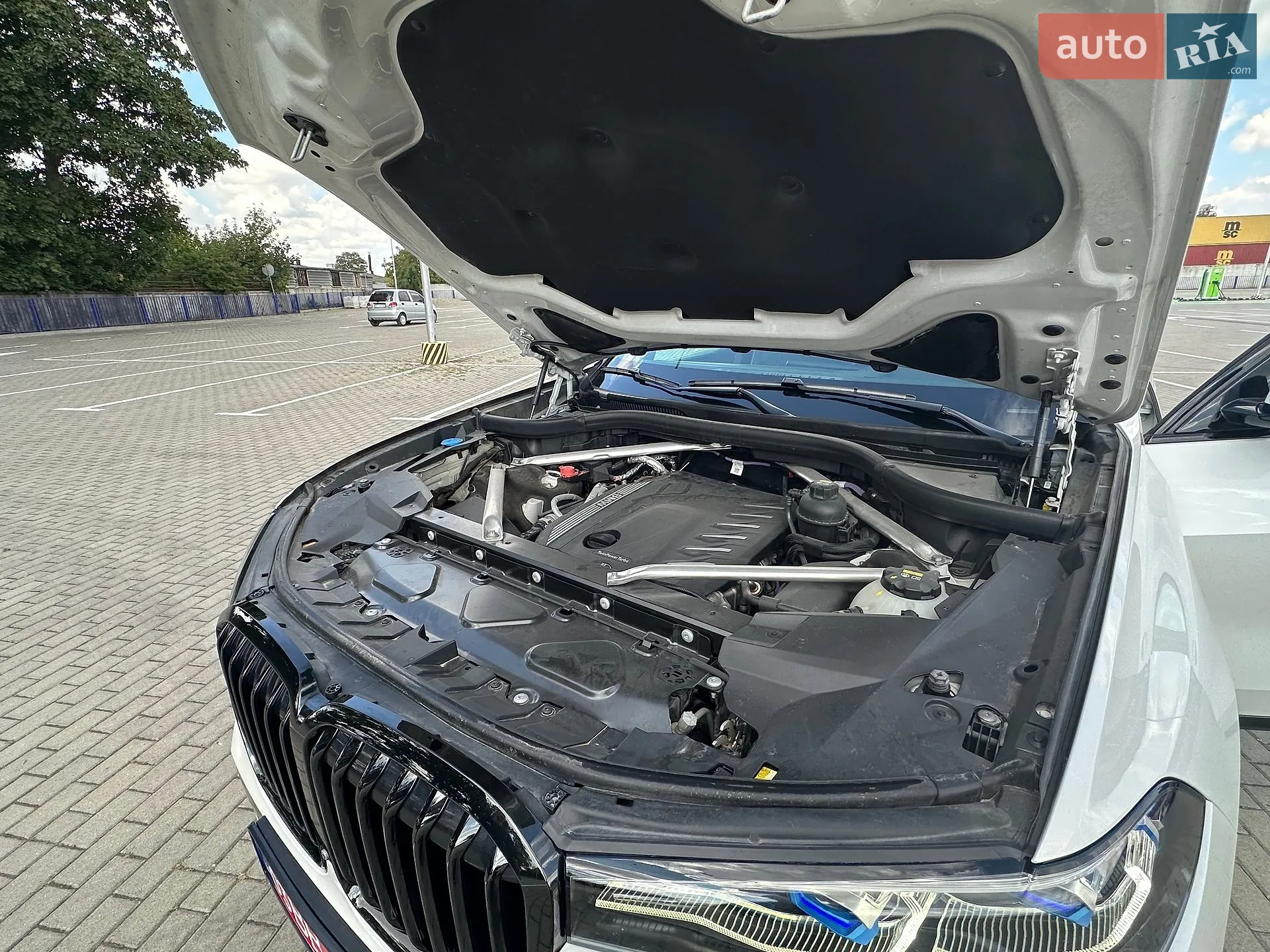 2021 BMW X7 - мініатюра 99