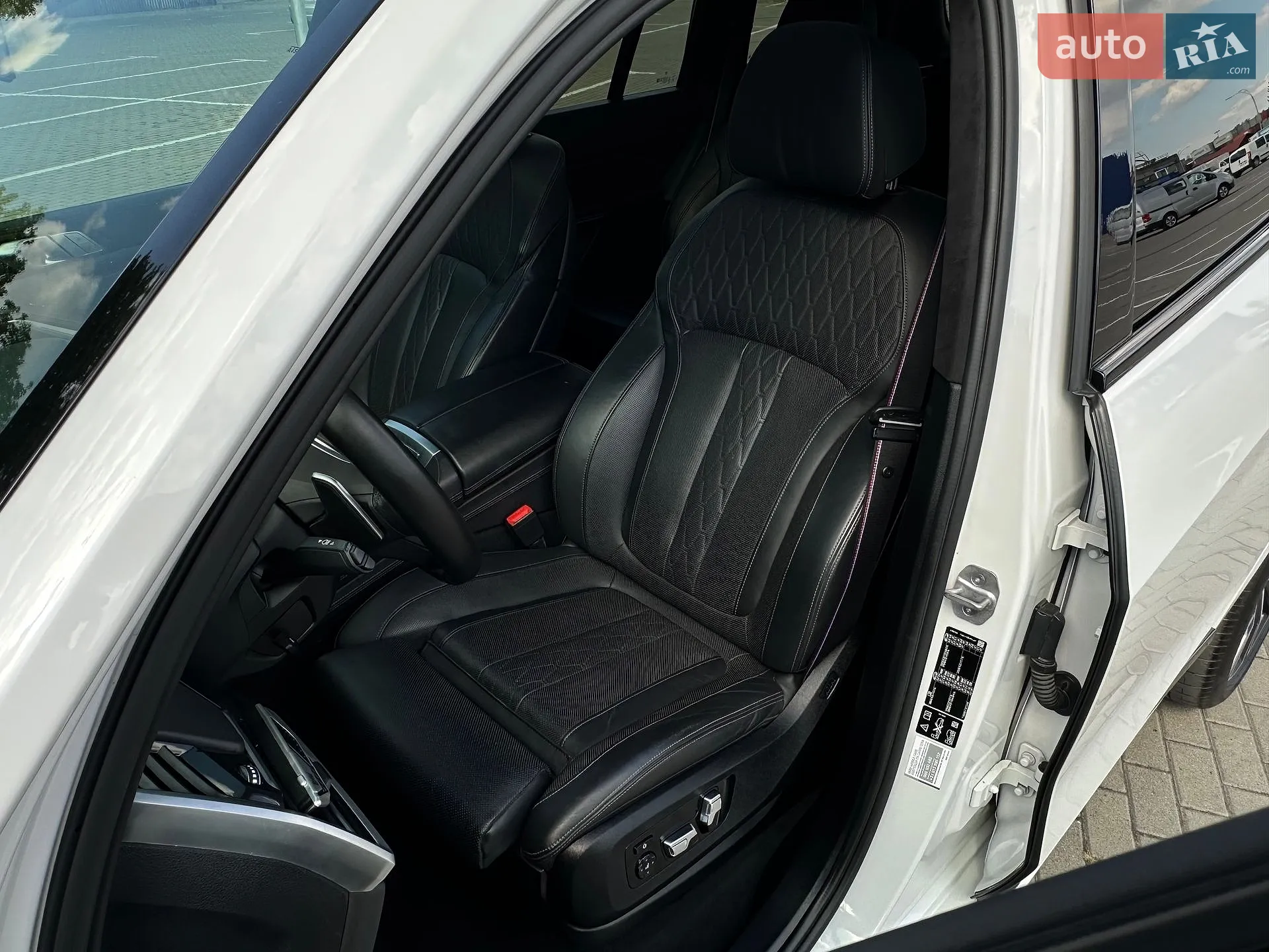 2021 BMW X7 - мініатюра 138