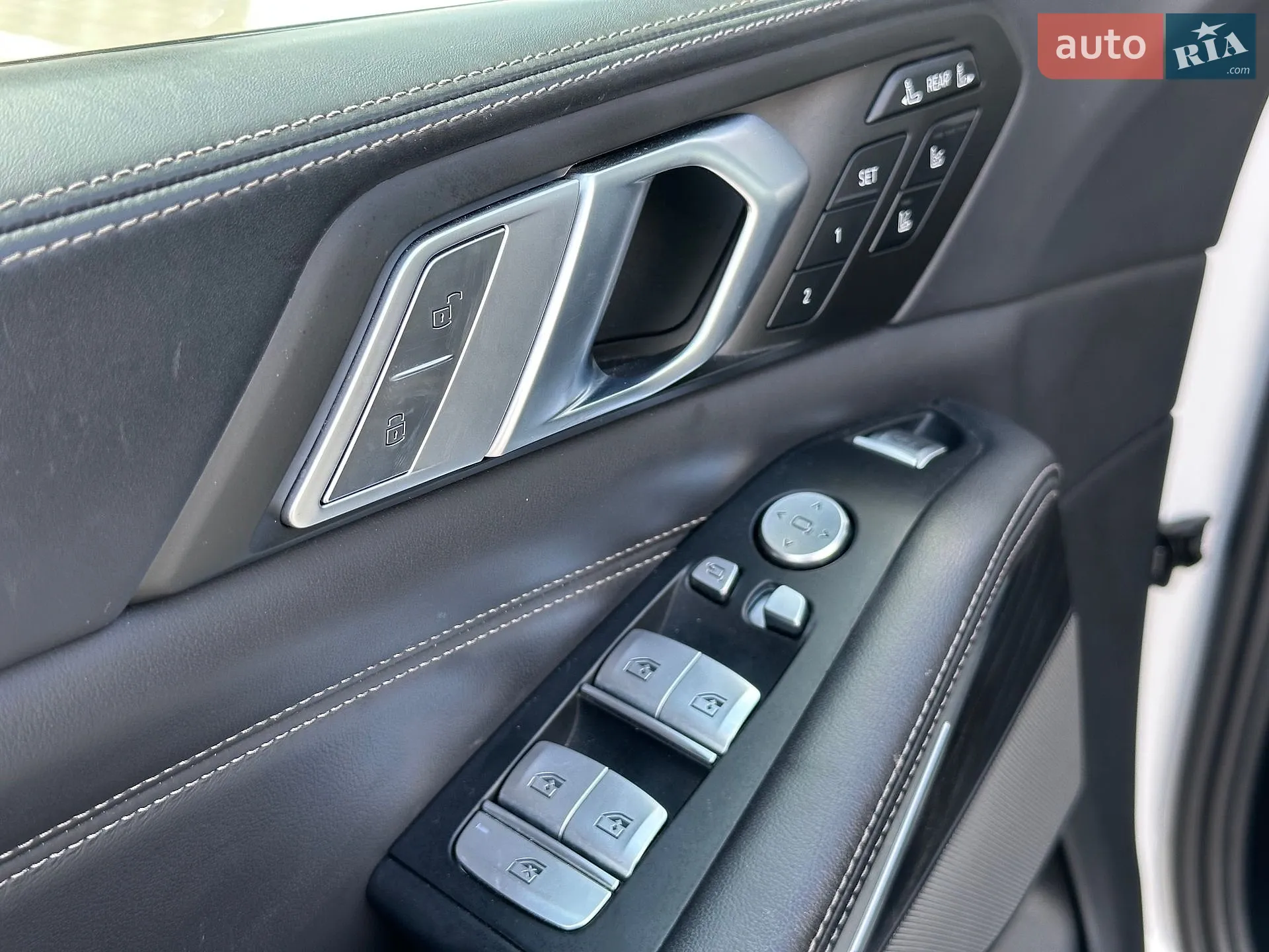 2021 BMW X7 - мініатюра 141