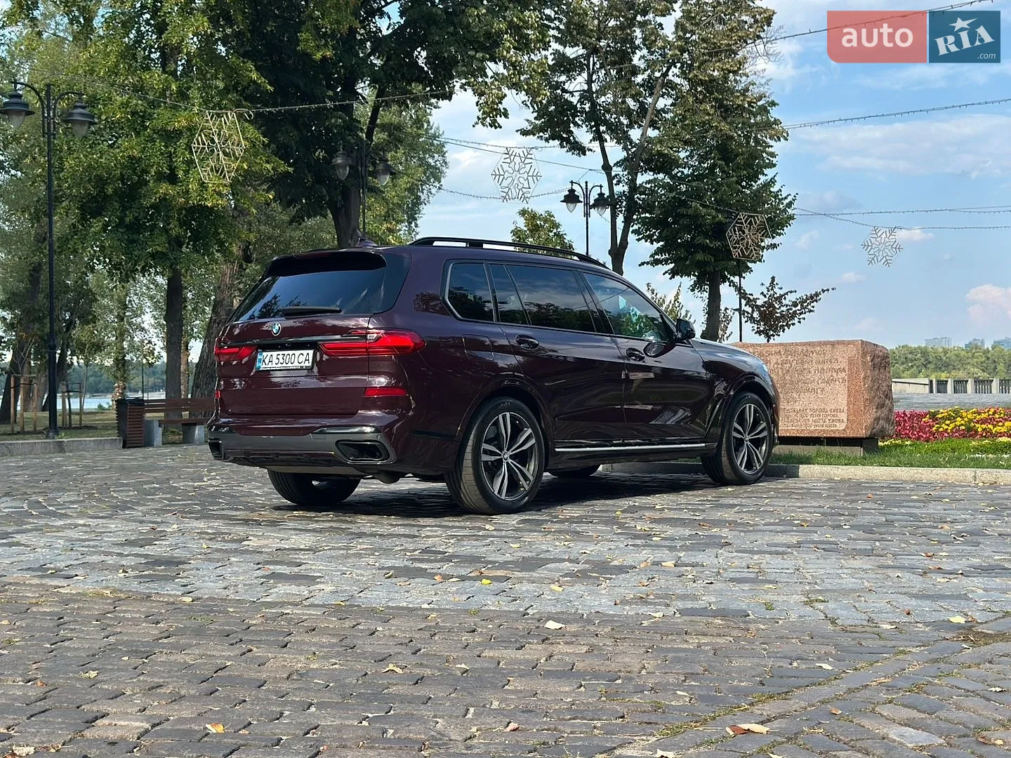 2020 BMW X7 - мініатюра 17