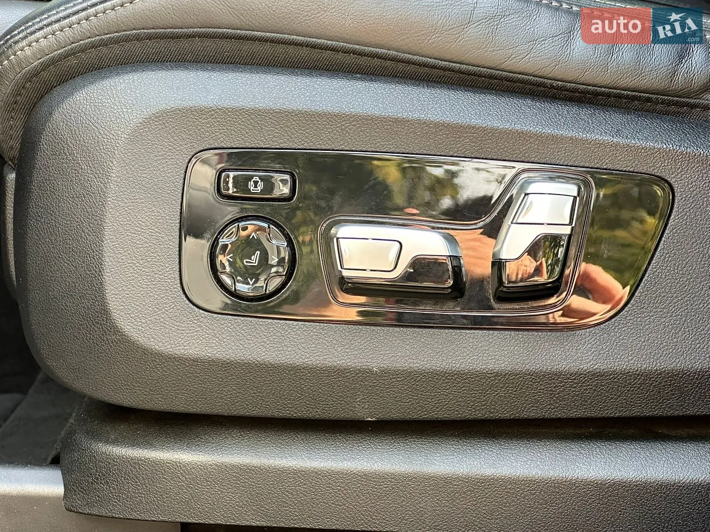 2020 BMW X7 - мініатюра 34
