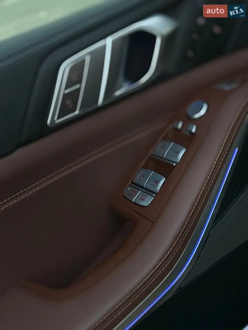 2022 BMW X7 - мініатюра 33