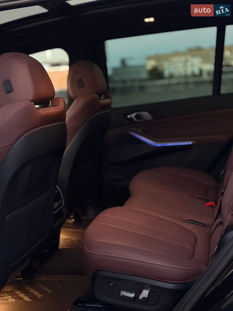 2022 BMW X7 - мініатюра 36
