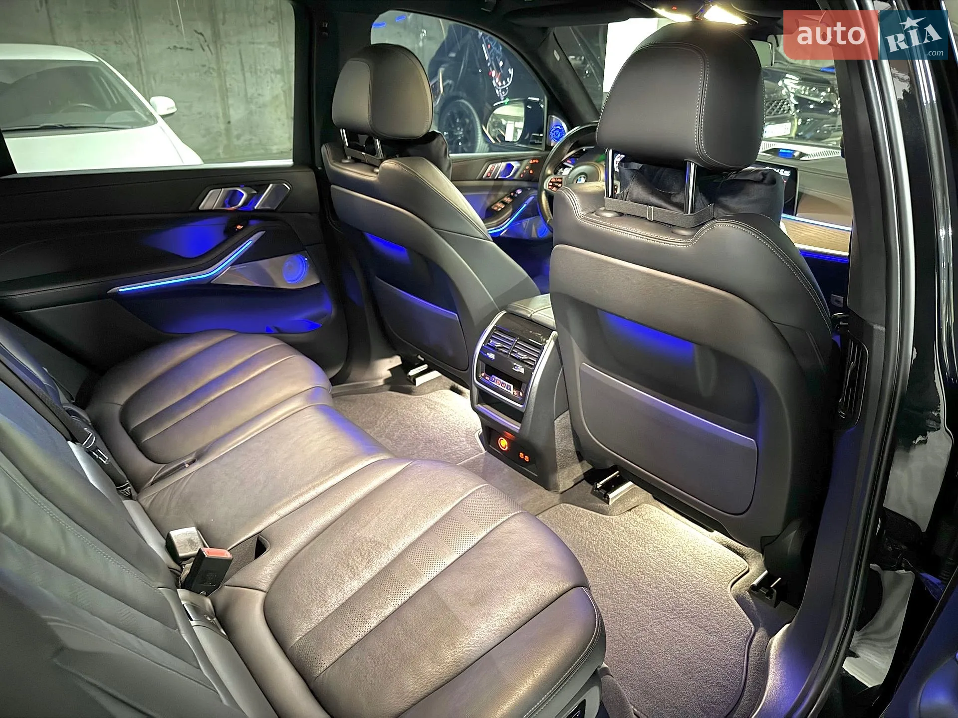 2022 BMW X7 - мініатюра 31