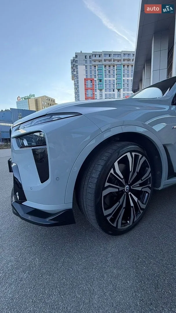 2022 BMW X7 - мініатюра 5