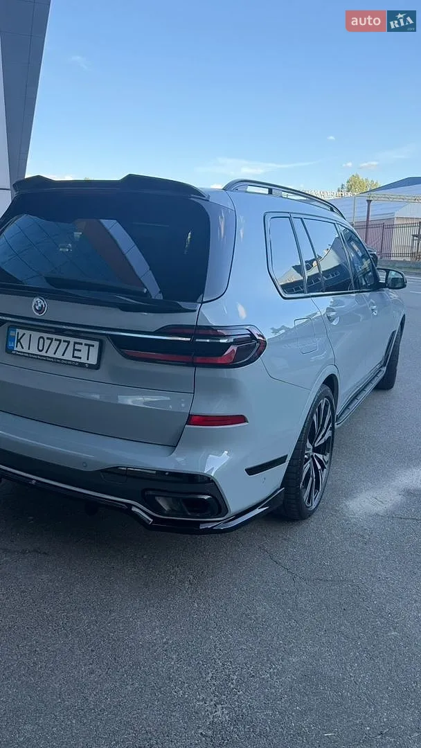 2022 BMW X7 - мініатюра 8