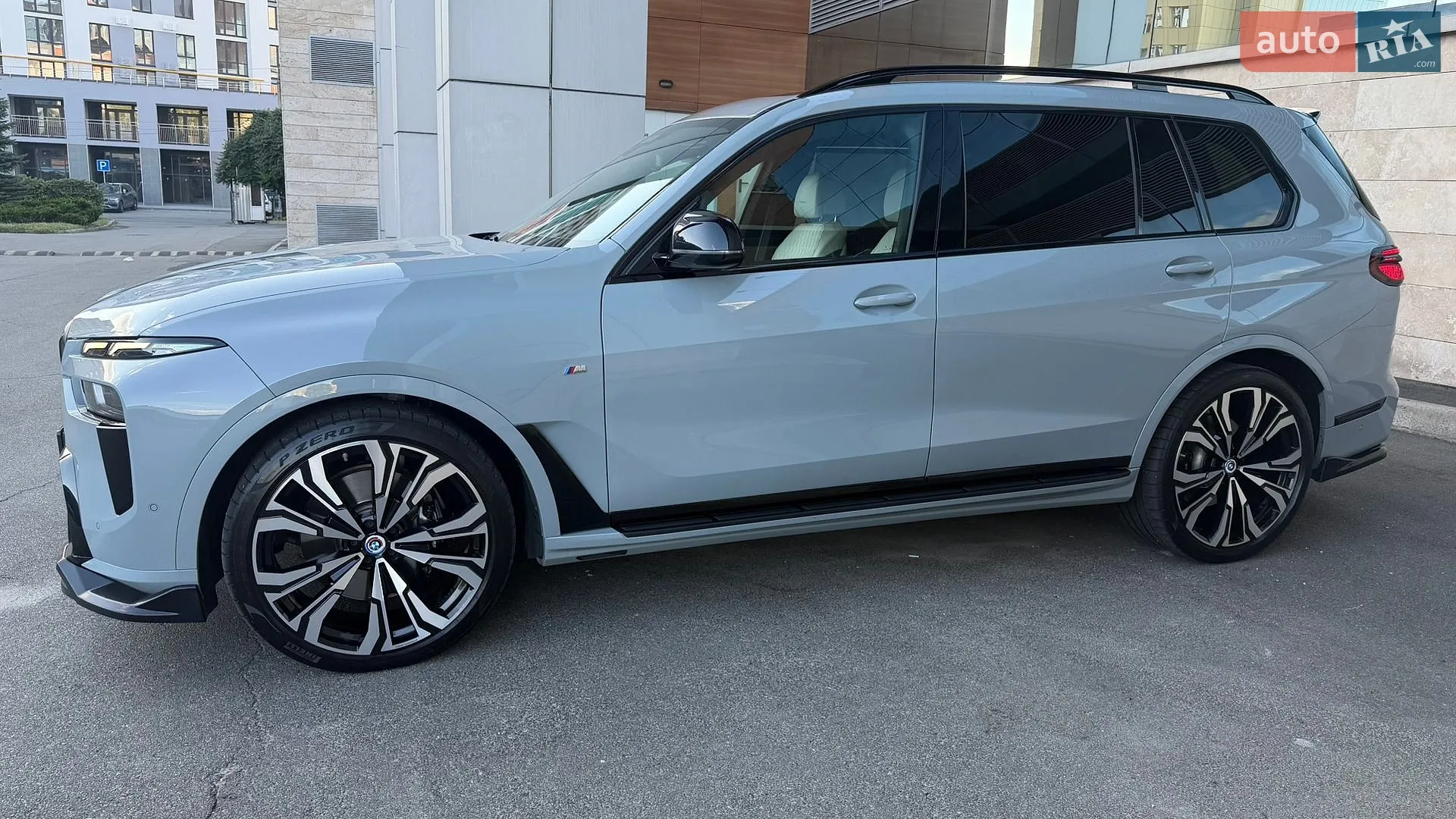 2022 BMW X7 - мініатюра 12