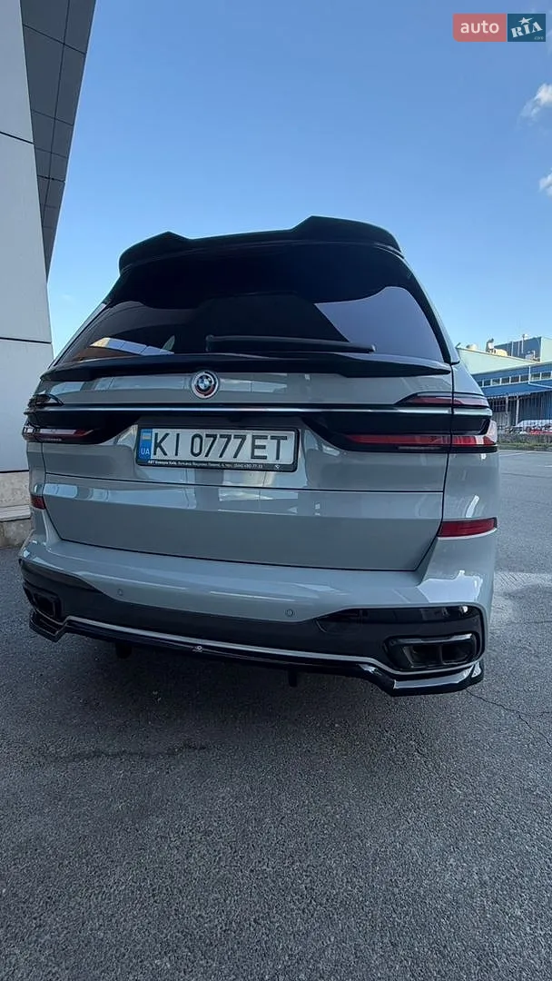 2022 BMW X7 - мініатюра 7