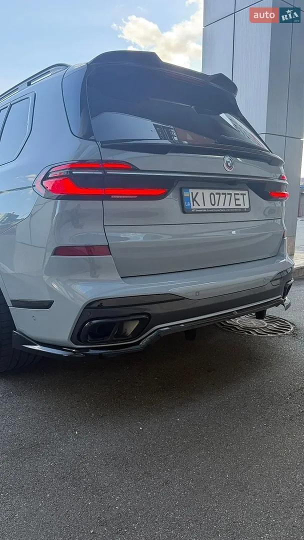 2022 BMW X7 - мініатюра 27