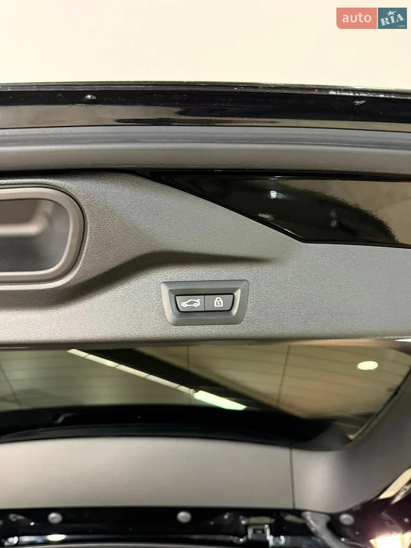 2022 BMW X7 - мініатюра 38