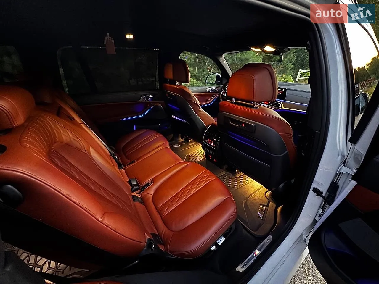 2022 BMW X7 - мініатюра 17