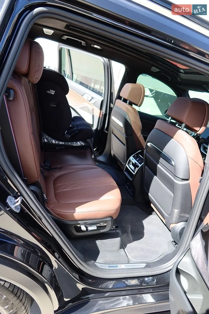 2023 BMW X7 - мініатюра 19