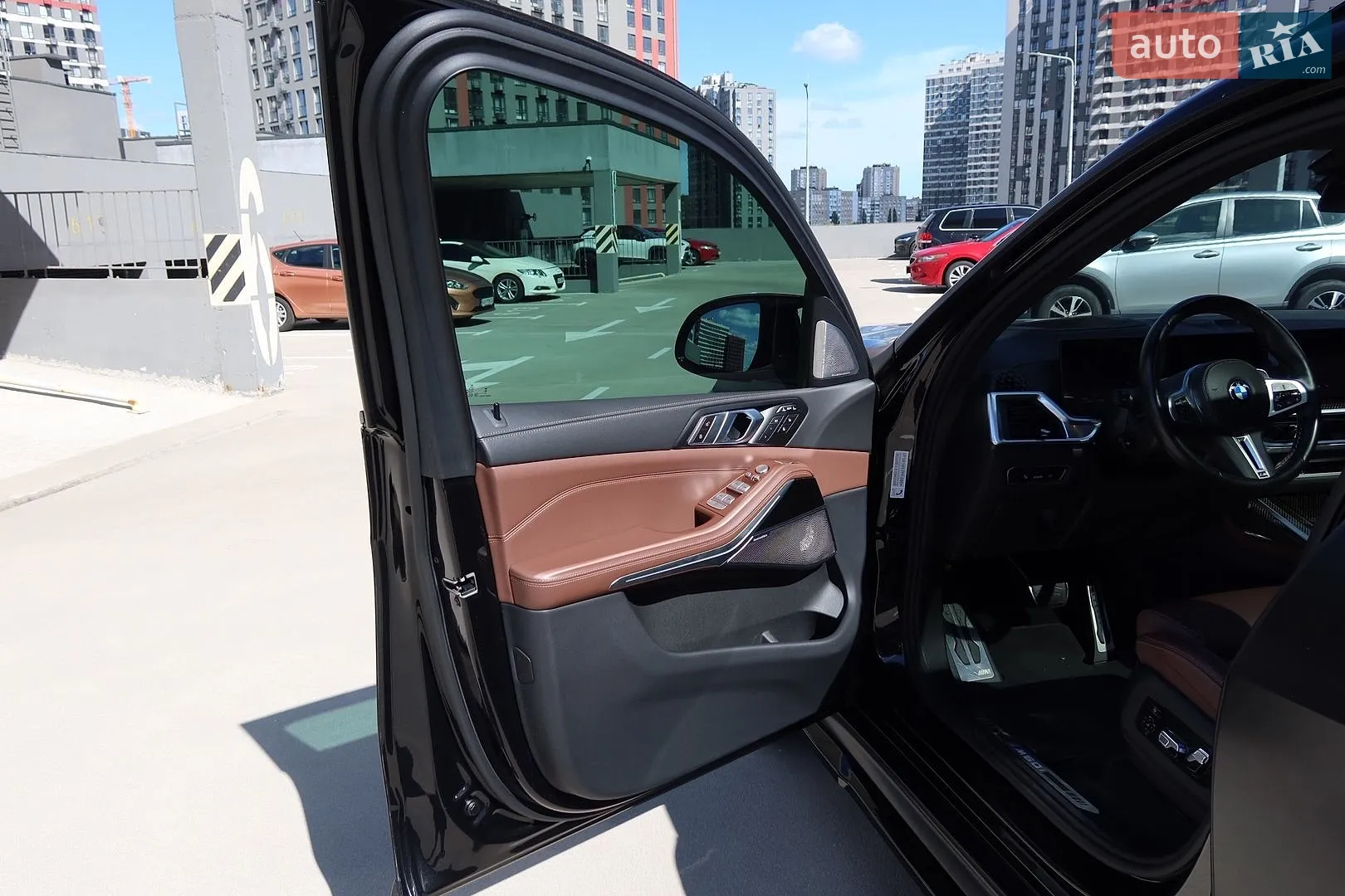 2023 BMW X7 - мініатюра 23