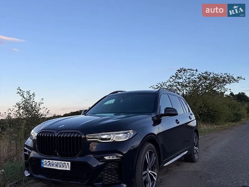 BMW X7