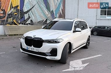 Позашляховик / Кросовер BMW X7 2021 в Києві