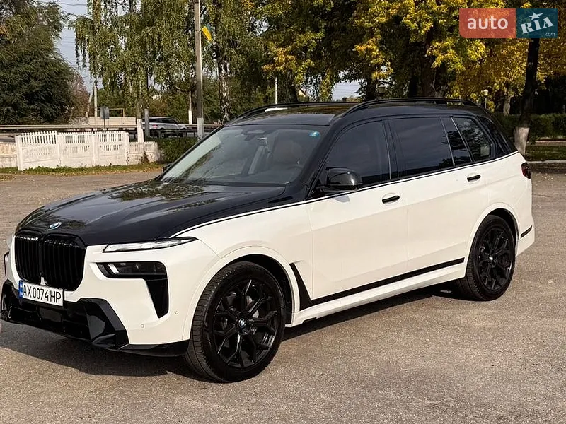 BMW X7 2022