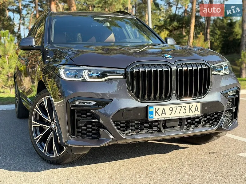 BMW X7