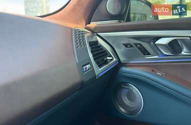 Позашляховик / Кросовер BMW XM 2023 в 