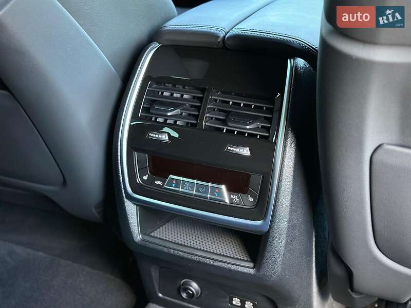 Внедорожник / Кроссовер BMW XM 2023 в Киеве