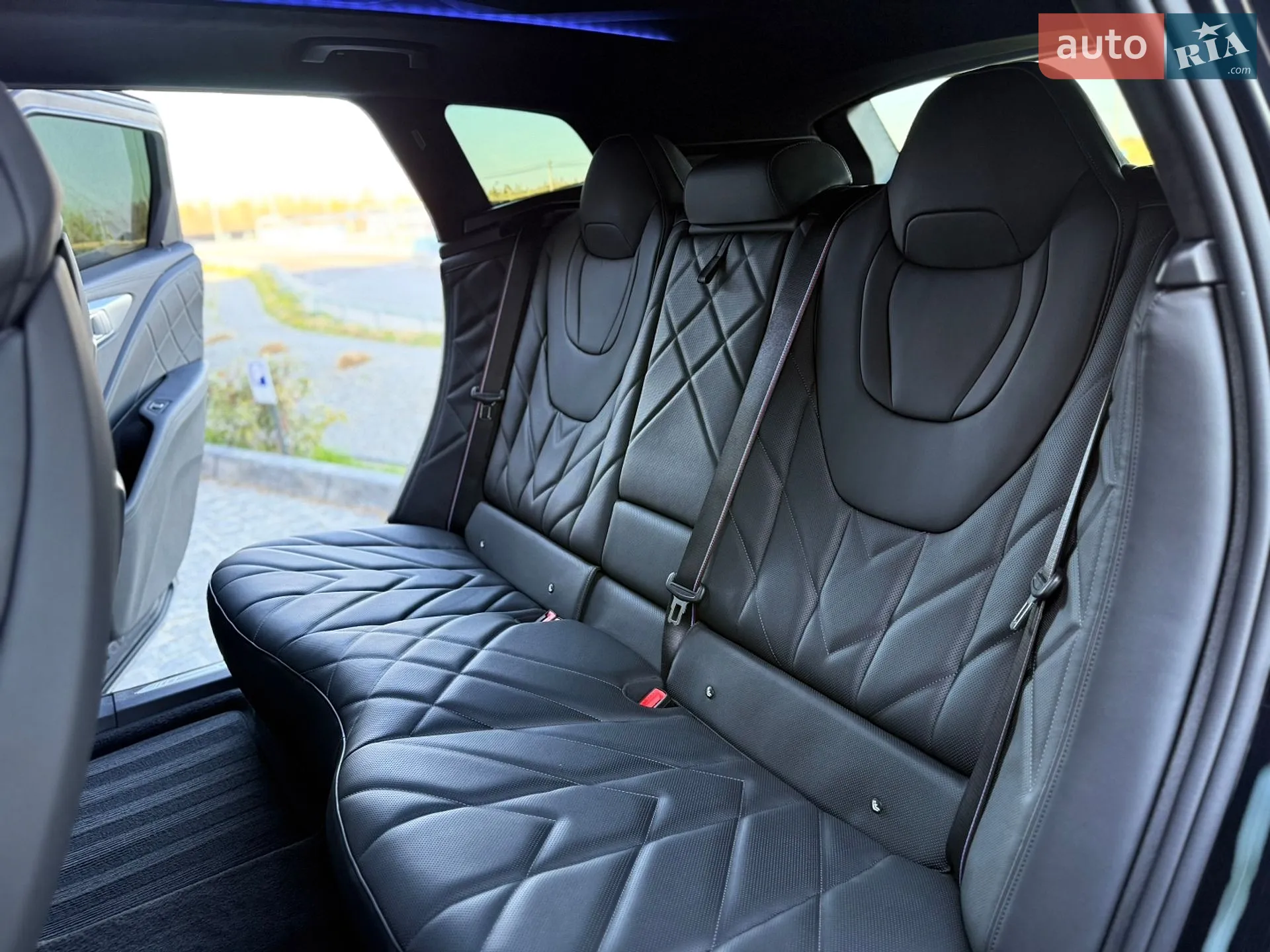 2025 BMW XM - мініатюра 84