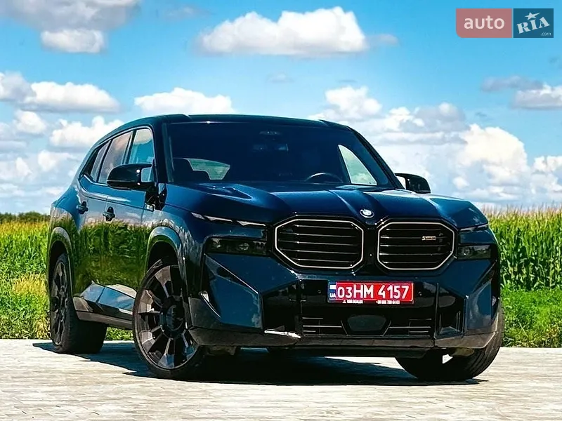 BMW XM