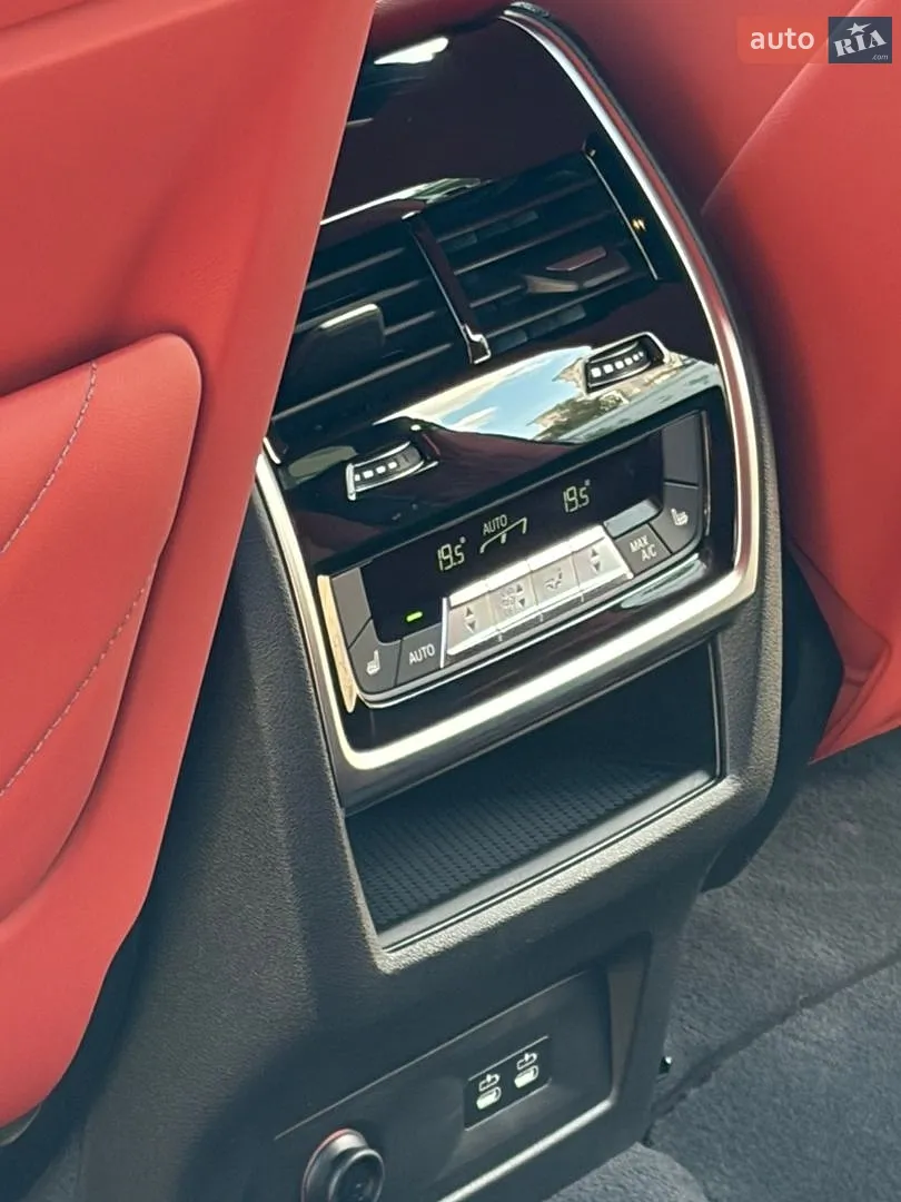 2025 BMW XM - мініатюра 27