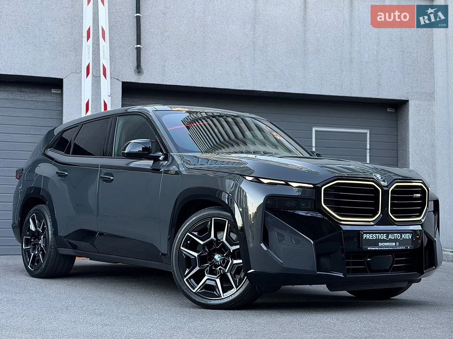 2023 BMW XM - мініатюра 4