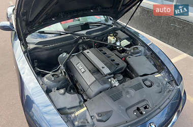 Родстер BMW Z4 2004 в 
