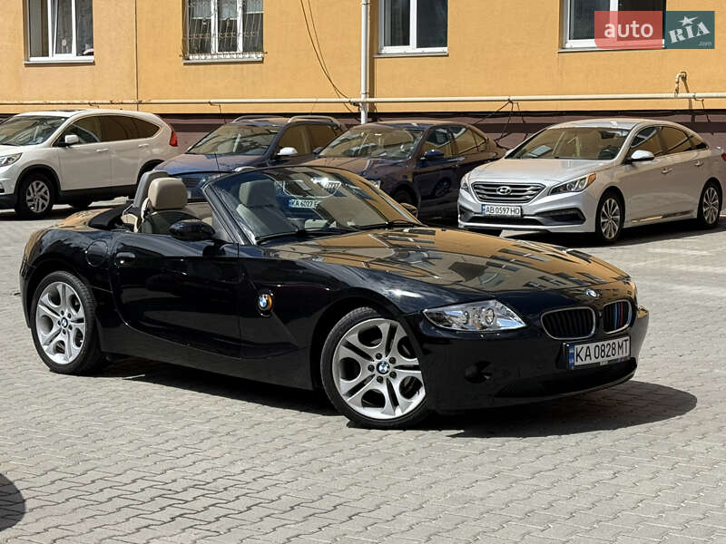 Родстер BMW Z4 2003 в 